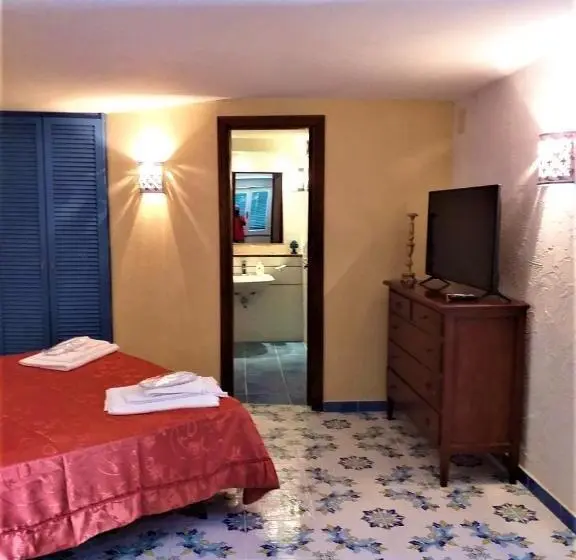Perhehuone, Residenza Villa Spagnola