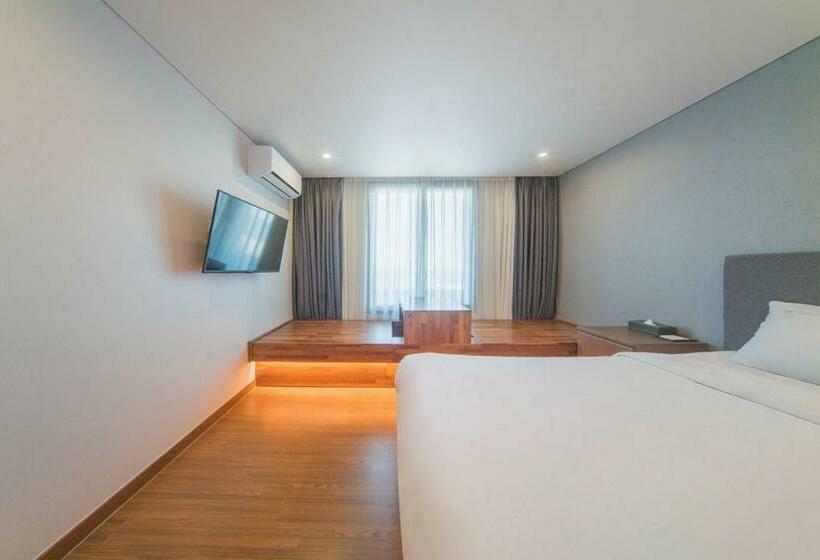 Cameră Deluxe cu Vedere la Mare, Two Y