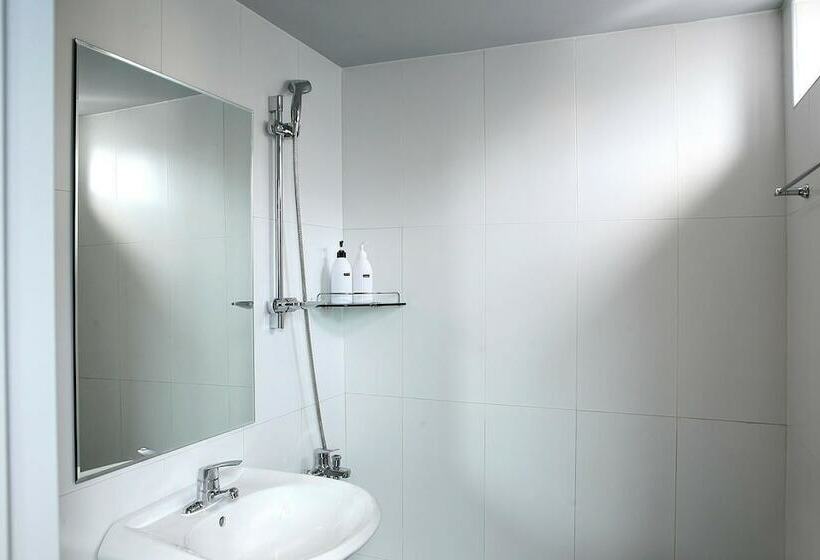 スタンダードルーム, Mido Hostel