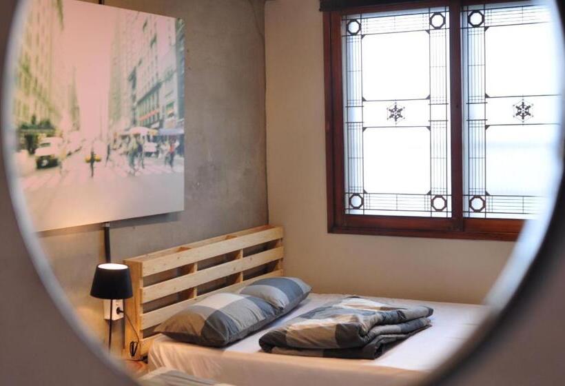 Номер Стандарт Трехместный, Mido Hostel