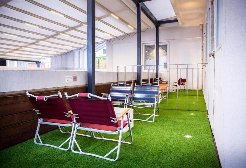 Номер Стандарт с Террасой, Mido Hostel