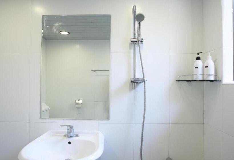 スタンダードシングルルーム, Mido Hostel