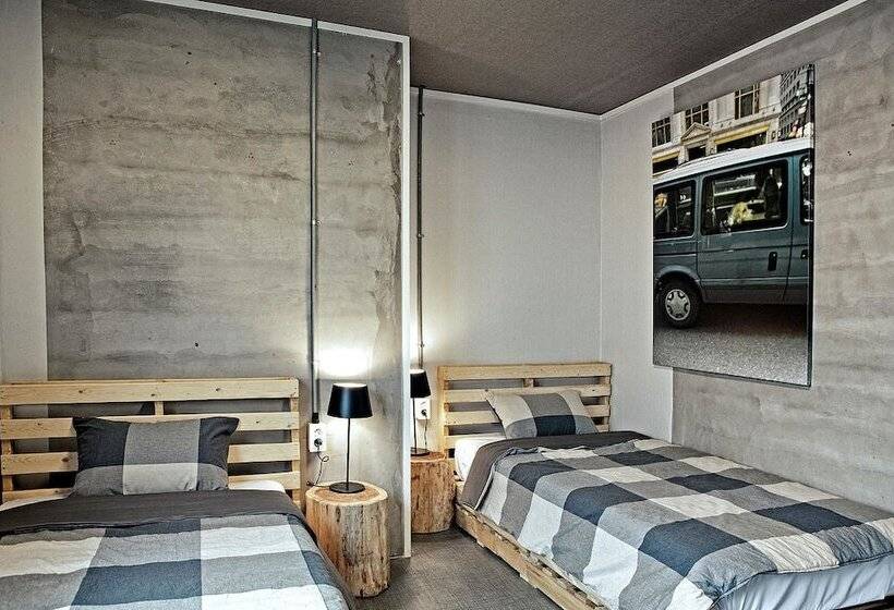 Номер Стандарт, Mido Hostel