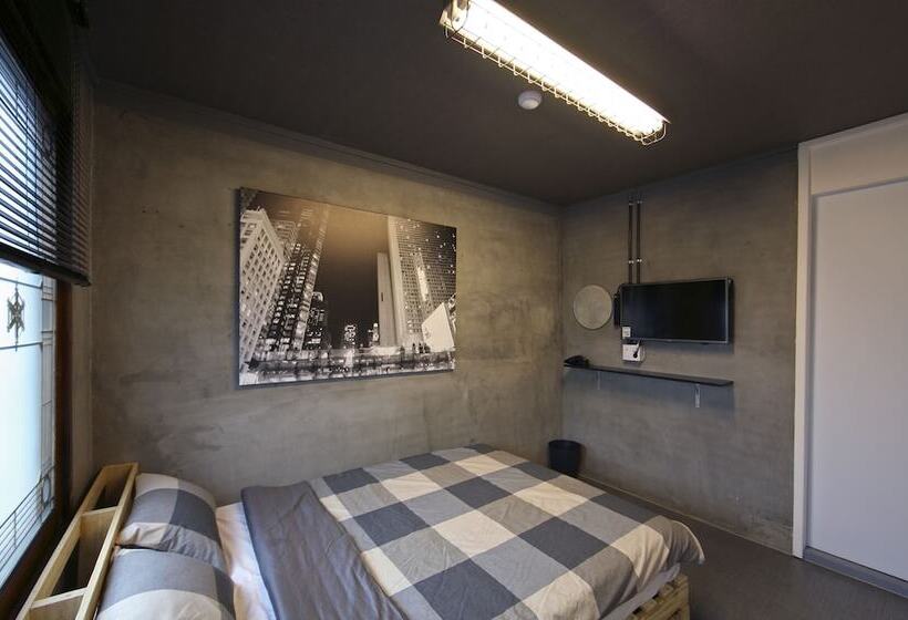 スタンダードシングルルーム, Mido Hostel