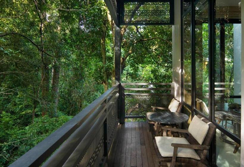 스탠다드 룸 킹사이즈 침대, The Ritz Carlton, Langkawi