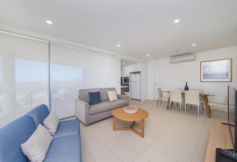 2 Bedroom Apartment with Views, Salt Yeppoon
