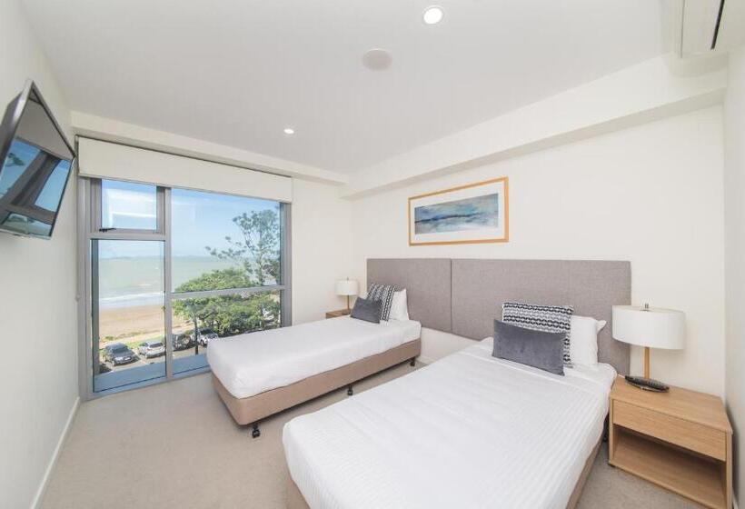 2 Bedroom Apartment with Views, Salt Yeppoon