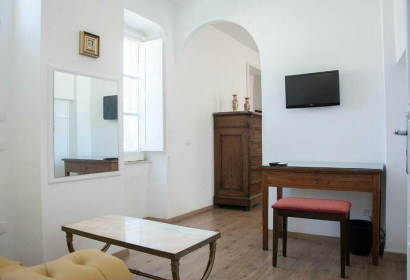 Superior-huone, Il Palazzetto