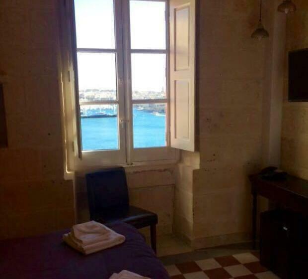 اتاق استاندارد با چشم‌انداز دریا, Luciano Al Porto Boutique