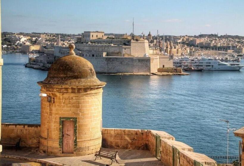 اتاق استاندارد با چشم‌انداز دریا, Luciano Al Porto Boutique