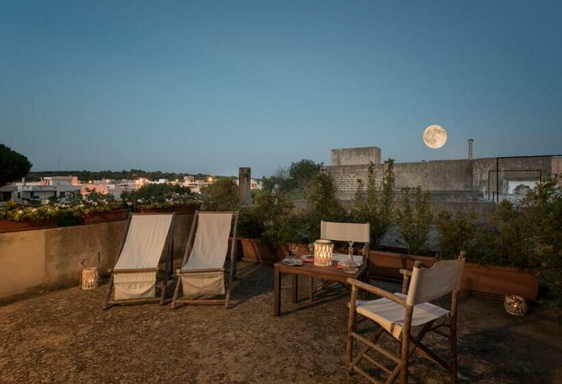 غرفة قياسية مزوَّدة بتراس, Palazzo Laura