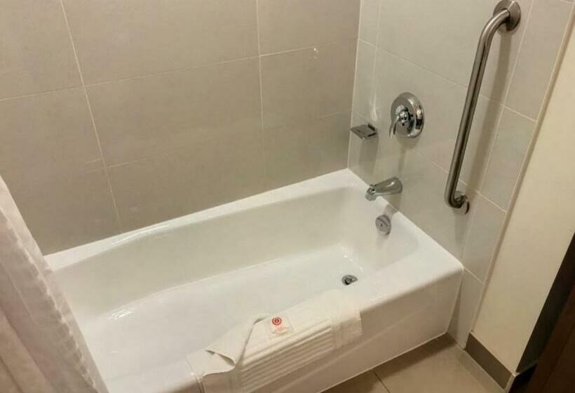 Номер Стандарт, Comfort Inn & Suites