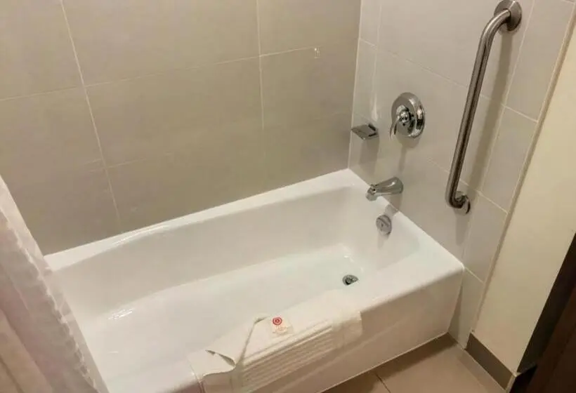 Sviitti King-vuode, Comfort Inn & Suites
