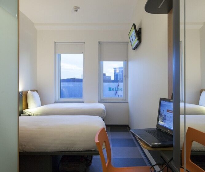 غرفة قياسية, Easyhotel Amsterdam Arena Boulevard
