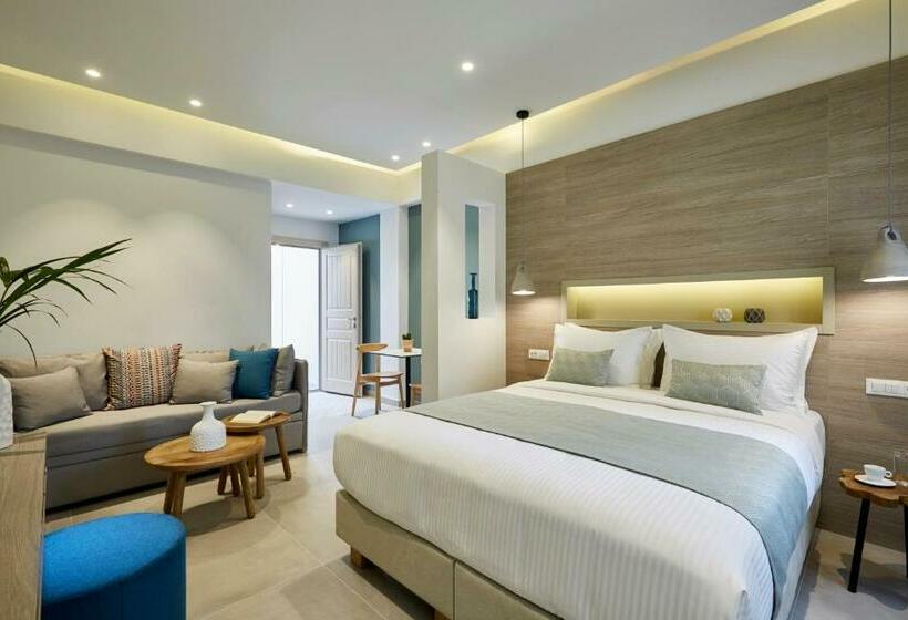 Suite Familiar, Fileria Suites