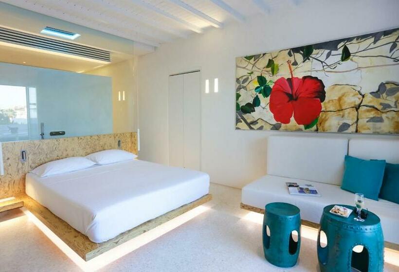 سوئیت با وان آب گرم, Mykonos Dove Beachfront
