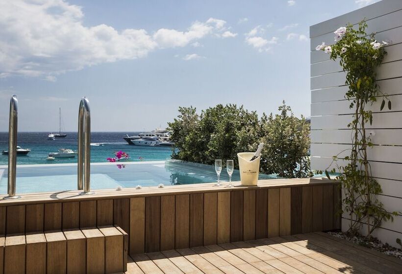 オーシャンビュースイート, Mykonos Dove Beachfront