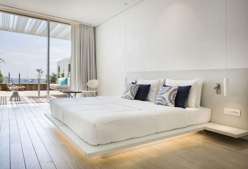 オーシャンビュースイート, Mykonos Dove Beachfront