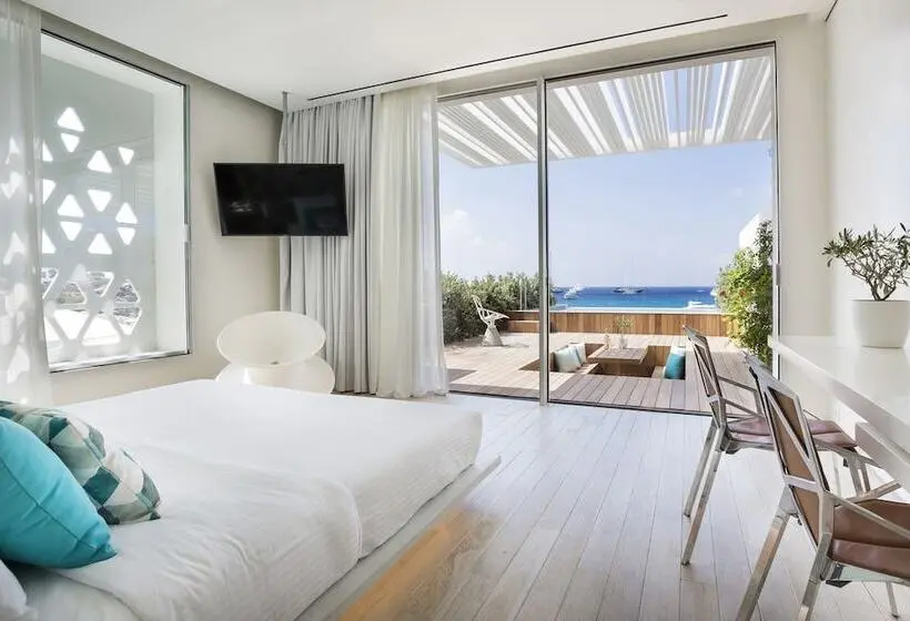 オーシャンビュースイート, Mykonos Dove Beachfront