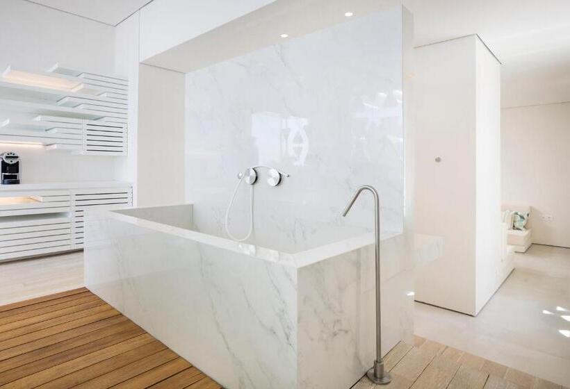 オーシャンビュースイート, Mykonos Dove Beachfront