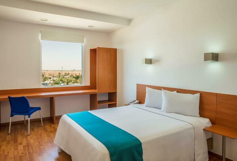 スーペリアールーム, One Mexicali