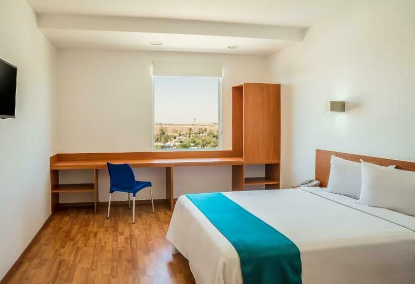 スーペリアールーム, One Mexicali