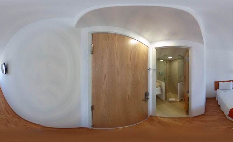 スーペリアールーム, One Mexicali