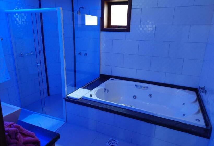 Suíte com Hidromassagem, Pousada Villa Fiorita