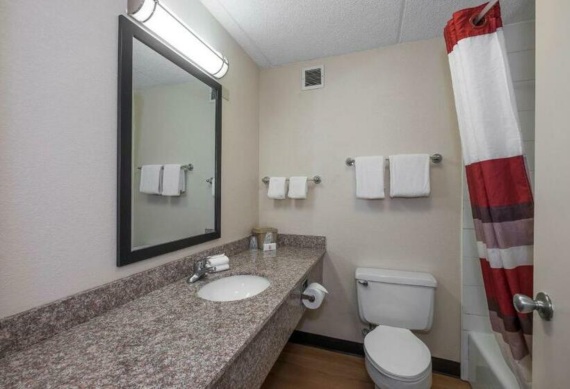 디럭스 룸, Red Roof Inn Cortland