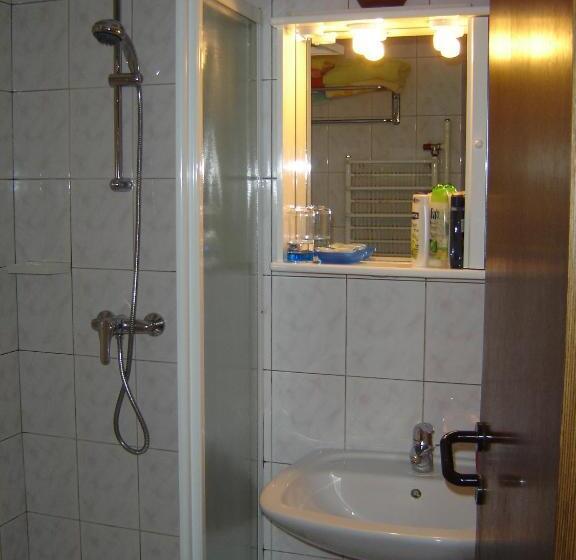 آپارتمان 1 خوابه, Rooms & Apartments Jana