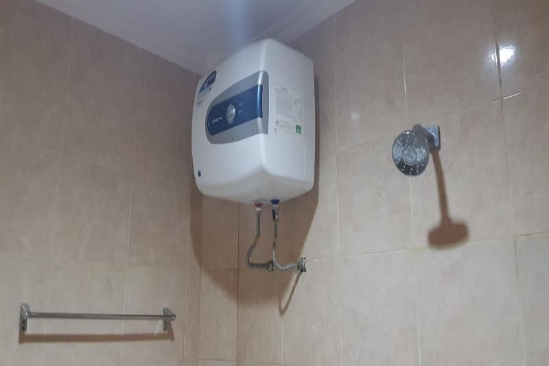 اتاق لوکس, Saint London