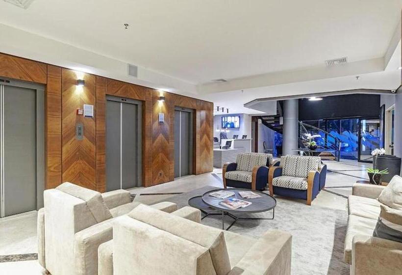 Студия Стандарт, Slavieiro Moema Suite Prime Familia