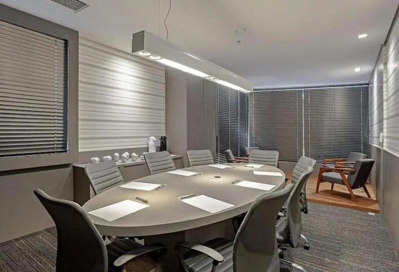 Standard-studio, Slavieiro Moema Suite Prime Familia