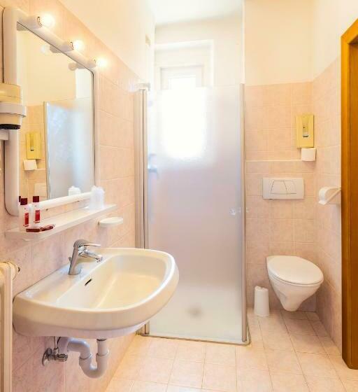 Quarto Estandar, Stella Alpina