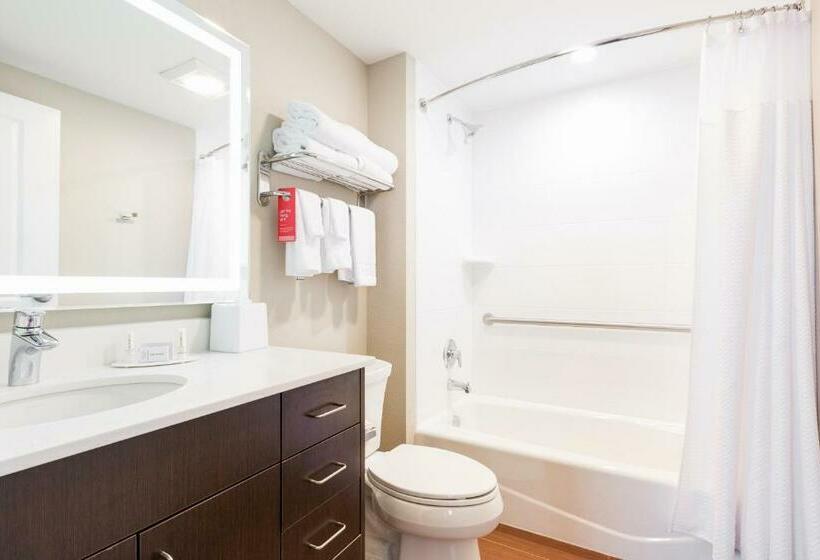 إستوديو قياسى, Towneplace Suites By Marriott Edmonton South