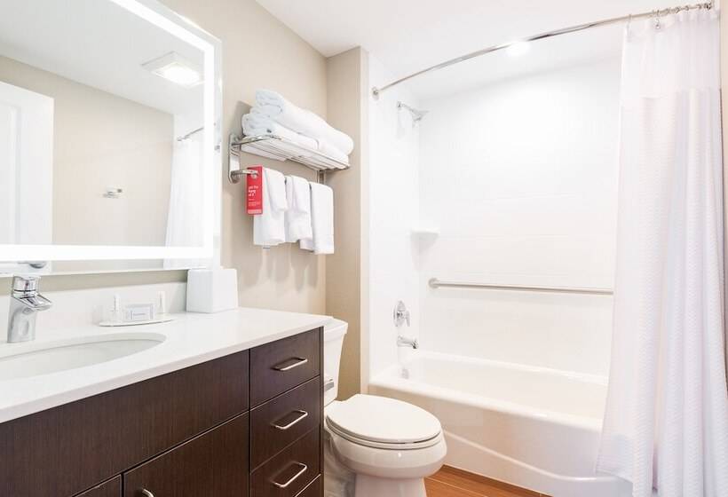 جناح, Towneplace Suites By Marriott Edmonton South