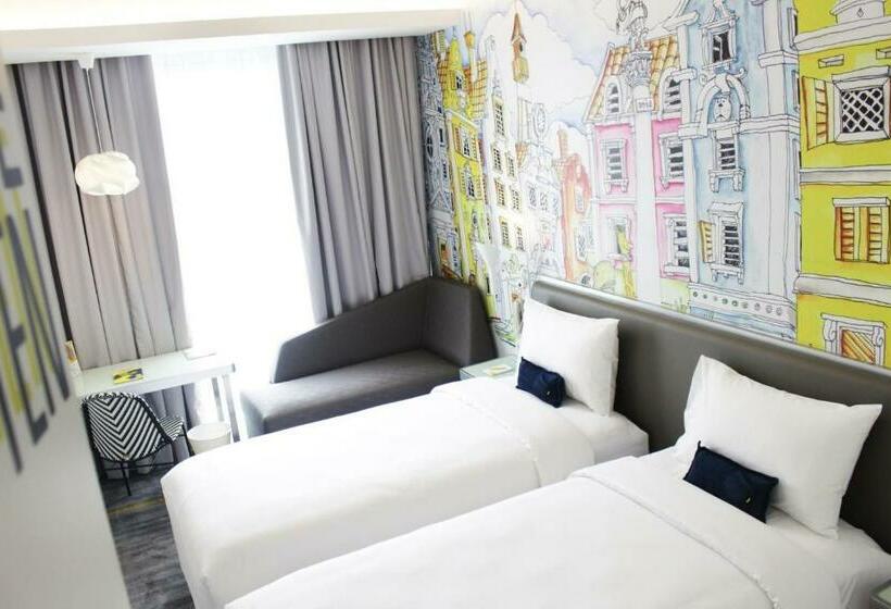 Superior Room, Yello Hotel Harmoni