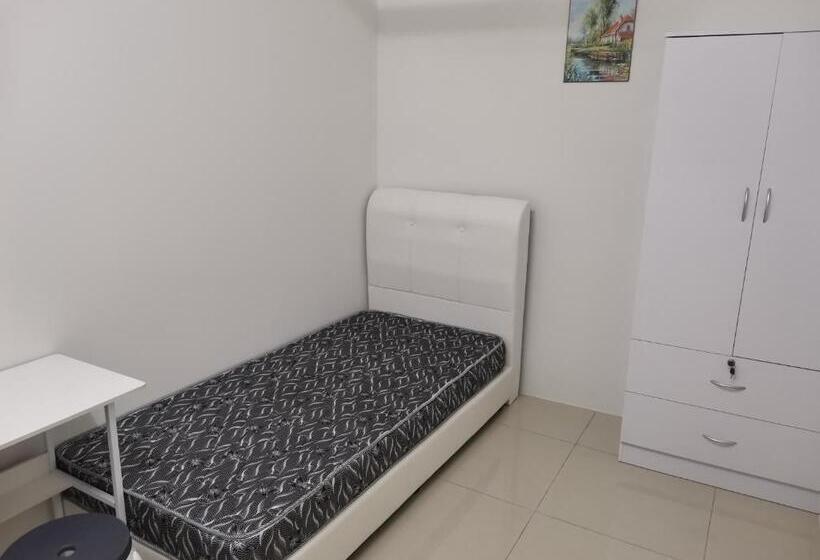 Номер Economy Индивидуальный, Color Mixed Home Hostel