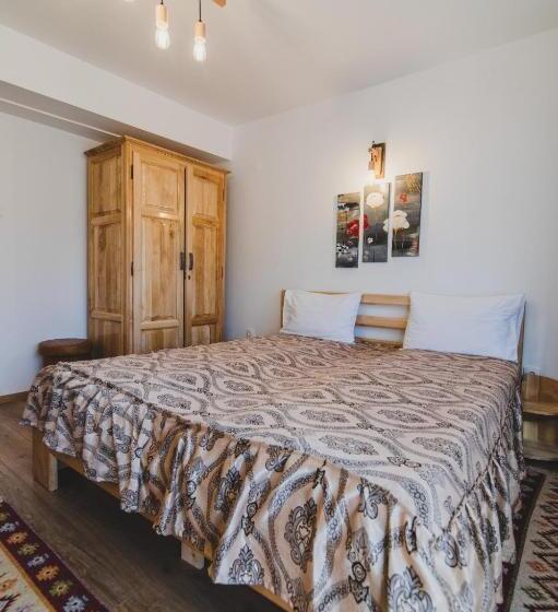 Номер Стандарт, Pensiunea Cheile Oltetului