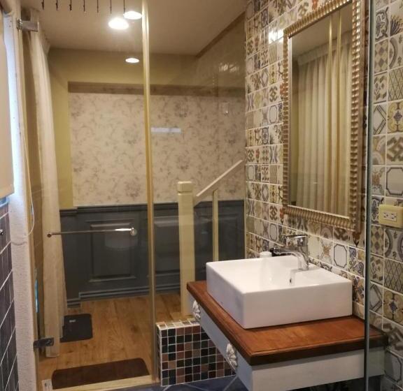 اتاق خانوادگی, 宜蘭羅東包棟民宿 三生三世 3 Love B&b 近清溝夜市 羅東夜市 國旅卡特約店