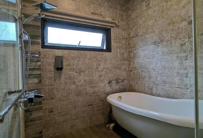 اتاق استاندارد چهار تخته, 宜蘭羅東包棟民宿 三生三世 3 Love B&b 近清溝夜市 羅東夜市 國旅卡特約店