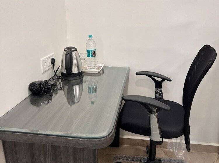 Deluxe Szoba, Ajinkya Palace