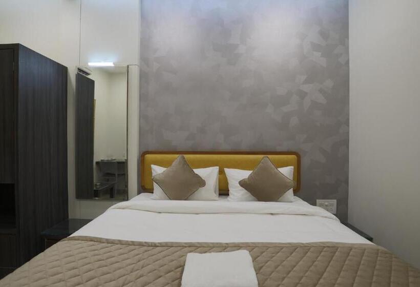 Deluxe Szoba, Ajinkya Palace