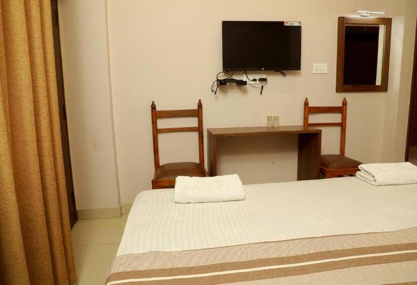 חדר סטנדרט, Plaza Tourist Home