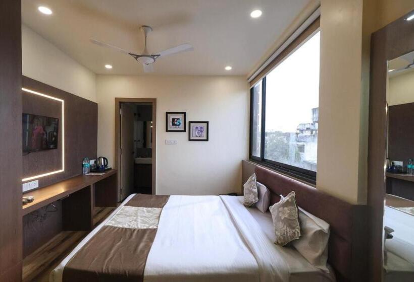 Номер Стандарт, Sur