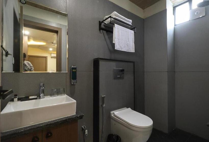 Номер Стандарт, Sur