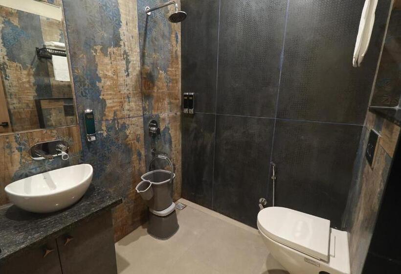 Трехместный Номер Deluxe, Sur