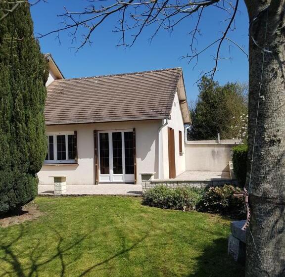 בקתת חדר, Domaine De Karoli