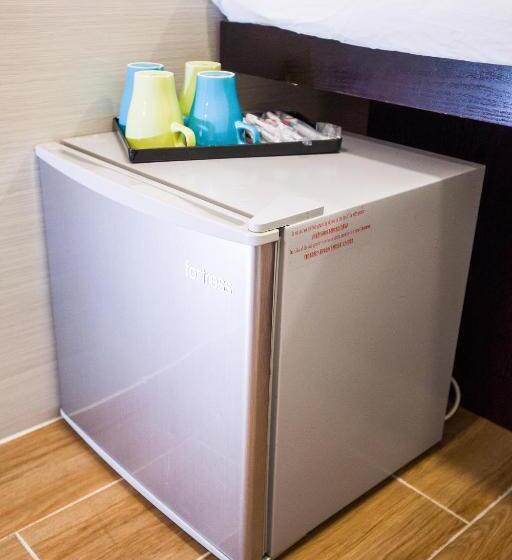 اتاق استاندارد چهار تخته, Hostel Tst