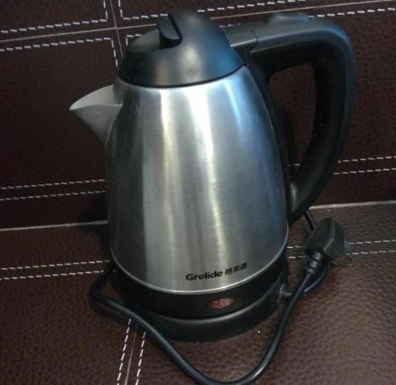 اتاق استاندارد, Hostel Tst